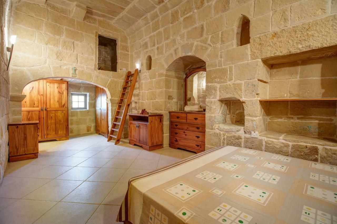 Il-Palma Holiday Farmhouse With Sunny Private Pool In Island Of Gozo Gharb  Ngoại thất bức ảnh