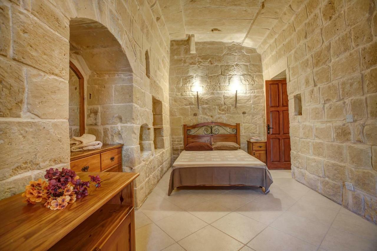 Il-Palma Holiday Farmhouse With Sunny Private Pool In Island Of Gozo Gharb  Ngoại thất bức ảnh