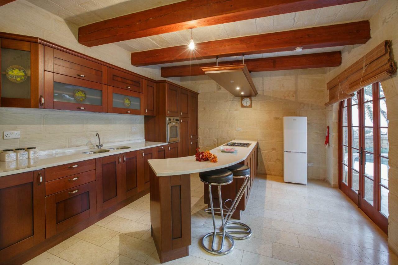 Il-Palma Holiday Farmhouse With Sunny Private Pool In Island Of Gozo Gharb  Ngoại thất bức ảnh