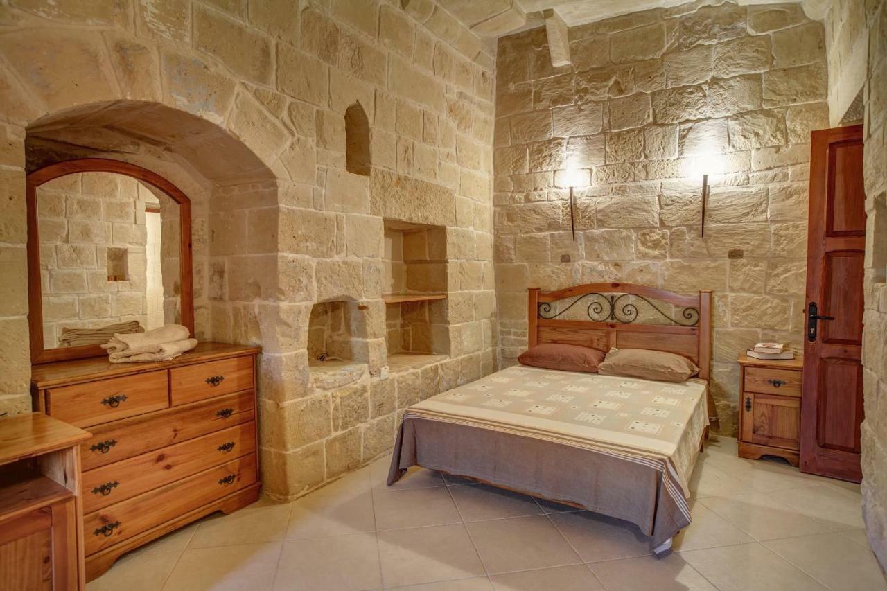 Il-Palma Holiday Farmhouse With Sunny Private Pool In Island Of Gozo Gharb  Ngoại thất bức ảnh